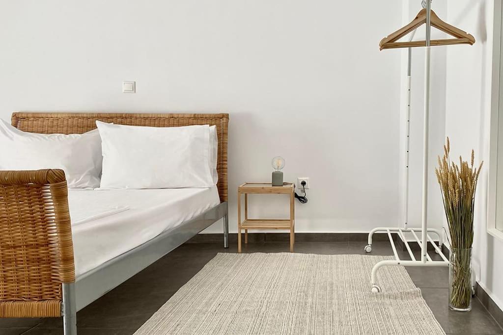 3-Bedroom Central, Spacious And Bright Apartment. Heraklion  Екстер'єр фото