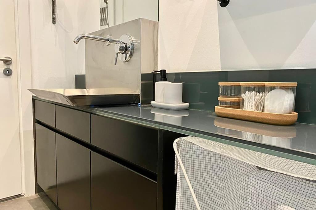 3-Bedroom Central, Spacious And Bright Apartment. Heraklion  Екстер'єр фото